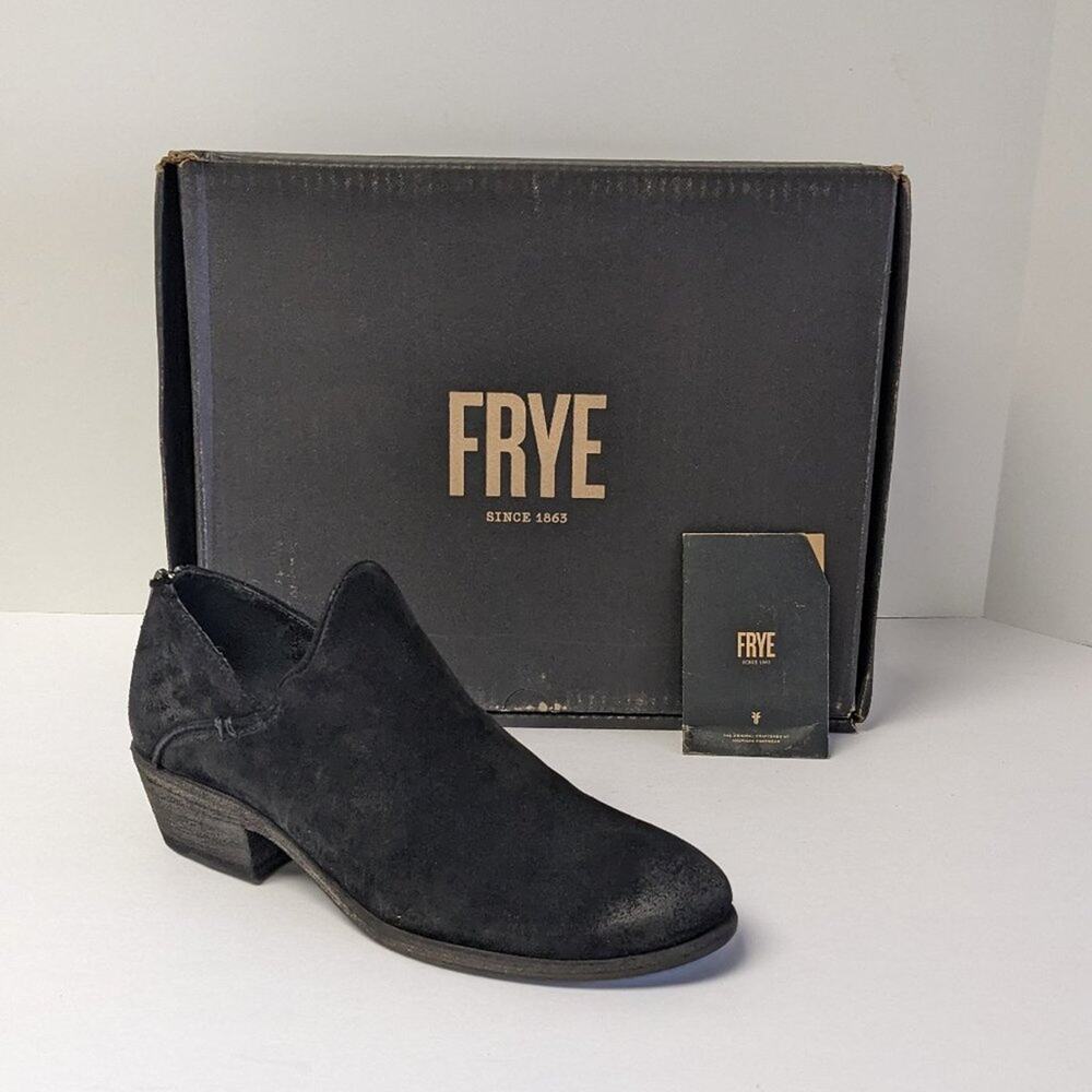 Frye Carson Bootie, Black Suede, Women's 8 M